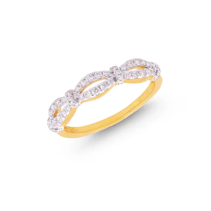 0.28Ct VVS/FG Diamond Ring in 18K Gold