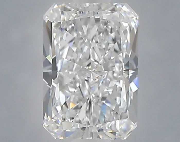 1.00 Carat Radiant Shaped, Excellent Cut, E Color, VVS2 Clarity, IGI Certified Lab Grown Diamond