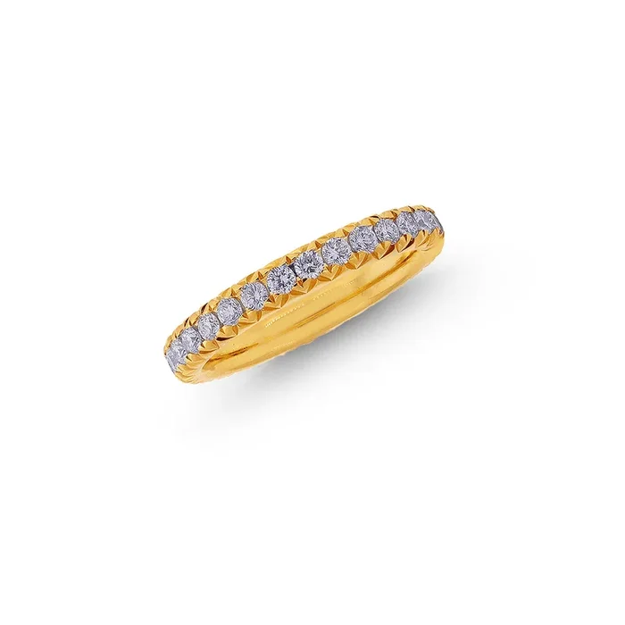1.04Ct VVS/FG Diamond Band in 18K Gold