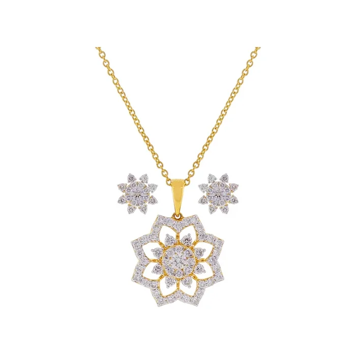1.58Ct VVS/FG Diamond Pendant Set in 18K Gold