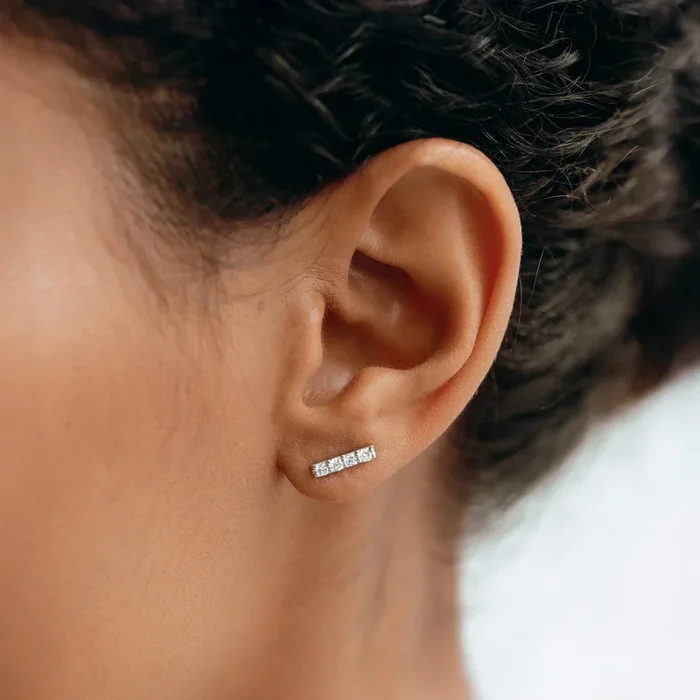14k White Gold Diamond Bar Stud Earrings – Lucia