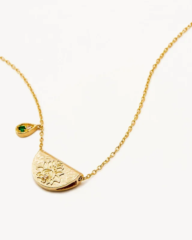 18k Gold Vermeil Lotus Birthstone Necklace – May – Emerald