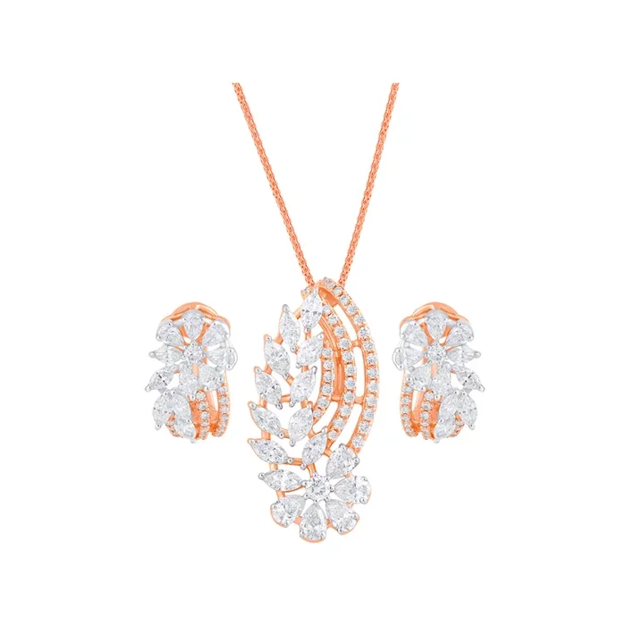 2.05Ct VVS/FG Diamond Pendant Set in 18K Rose Gold