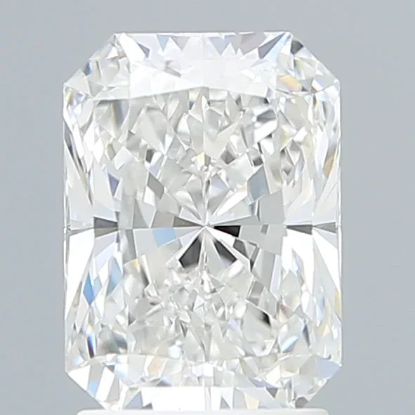 2.17 Carat Radiant Shaped, Very Good Cut, E Color, VVS2 Clarity, IGI Certified Lab Grown Diamond