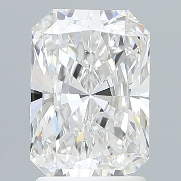 2.18 Carat Radiant Shaped, Very Good Cut, D Color, VVS2 Clarity, IGI Certified Lab Grown Diamond