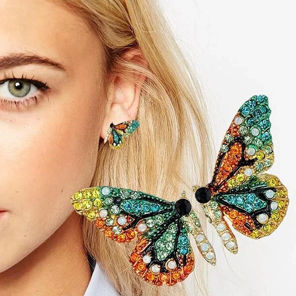 2018 New European and American fashion personality short butterfly ear nail color drill party accessory ear nail