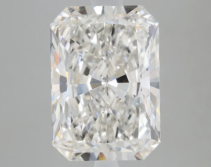 3.18 Carat Radiant Shaped, Ideal Cut, G Color, VVS2 Clarity, IGI Certified Lab Grown Diamond