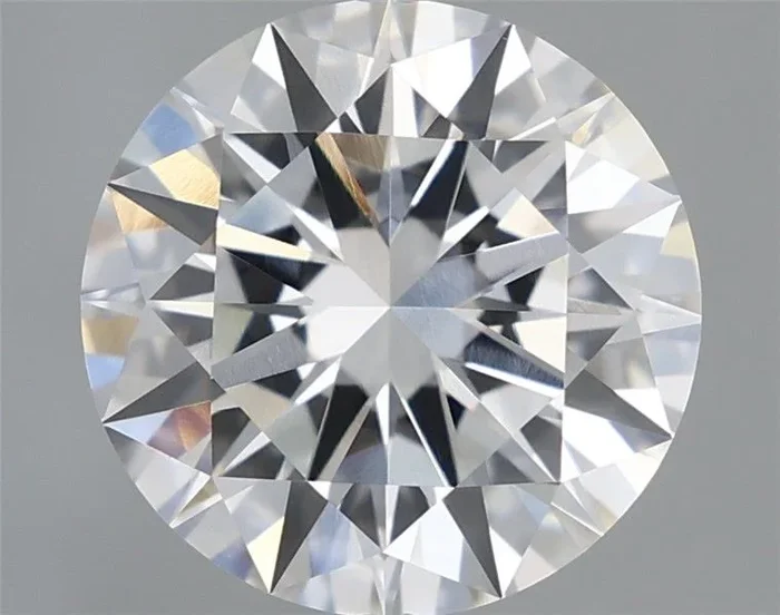 4.51 Carat Round Shaped, Excellent Cut, F Color, VS1 Clarity, IGI Certified Lab Grown Diamond