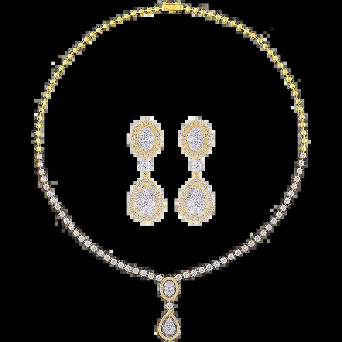 6.37Ct VVS/FG Diamond Necklace Set in 18K Gold