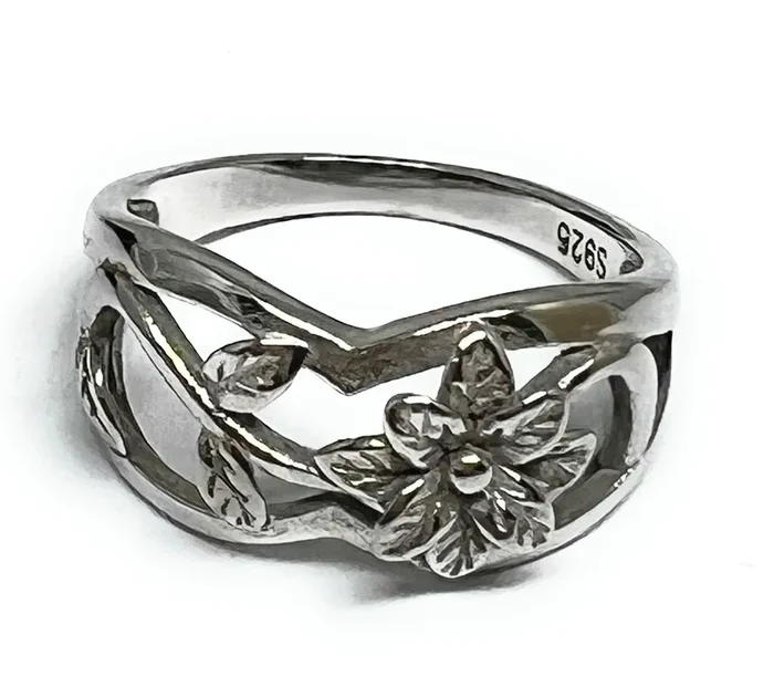 .925 Silver Flower Ring (FCS 16)