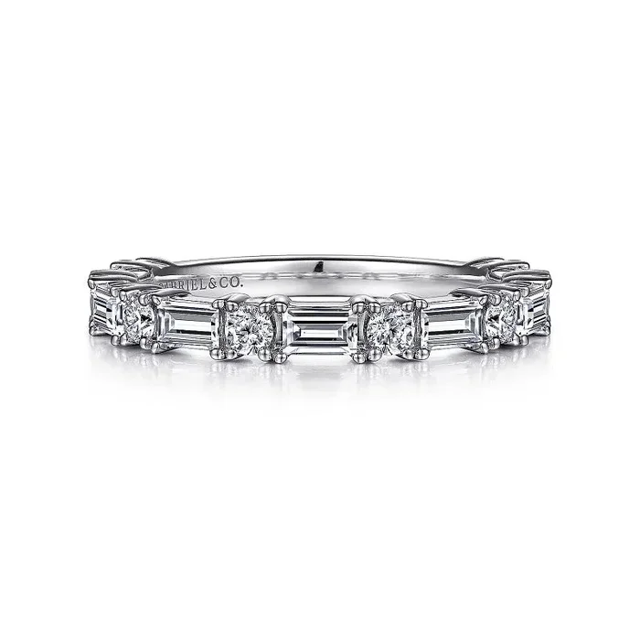 Aggie – 14K White Gold Baguette and Round Diamond Anniversary Band – 0.99 ct