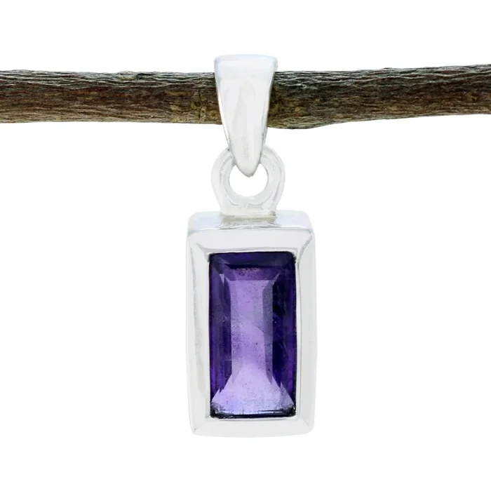 Amethyst Delicate Italian 92.5 Silver Solitaire Savannah Armor Purple Pendant Jewellery
