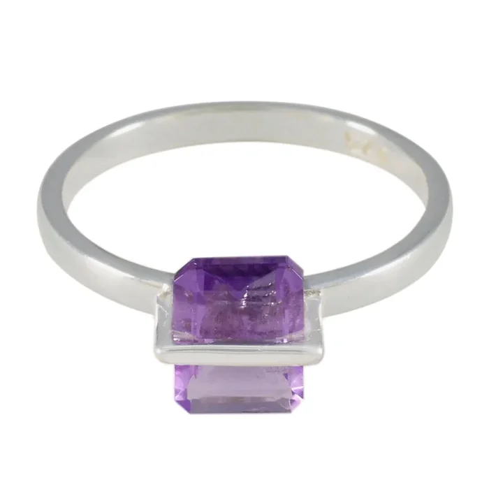 Amethyst Solitaire American Sterling Silver Purple Gemstones Dainty Graceful Ring Jewelry