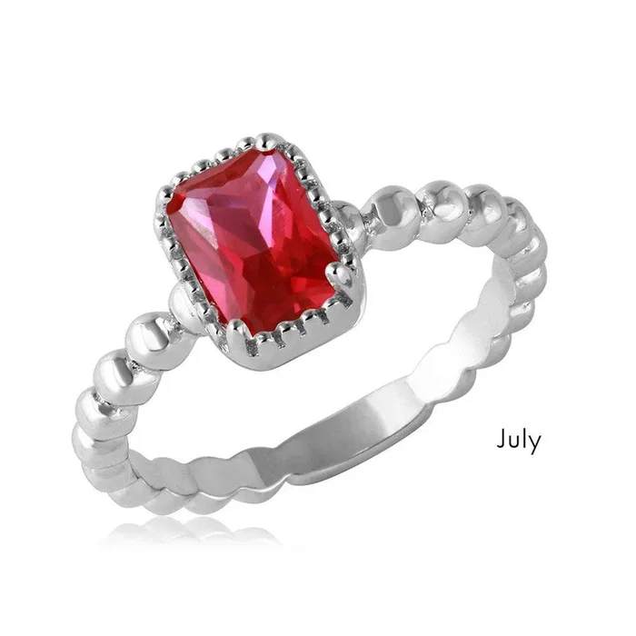 Anillo con piedra natal central cuadrada con vástago rebordeado chapado en rodio de plata de ley 925 de julio – BGR01081JUL