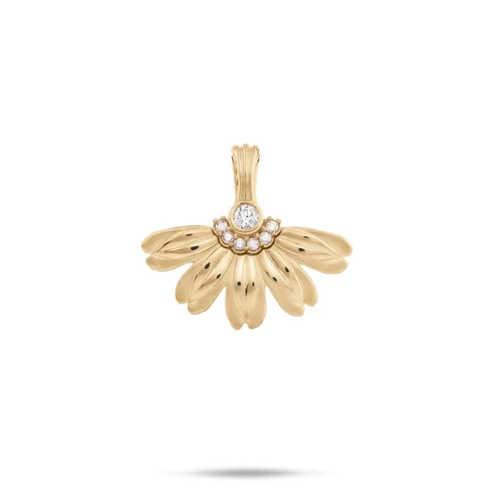 Beach Naupaka Pendant in Gold with Diamonds – 18mm