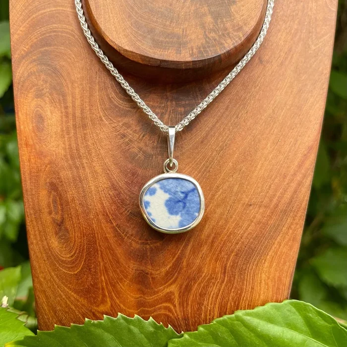 Beautiful Tree Top Sterling Silver Pendant