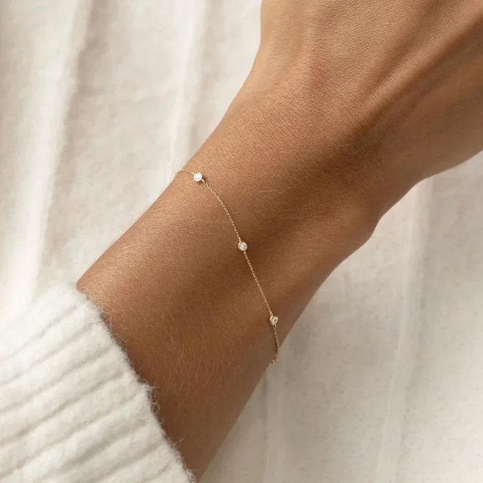 Bezel Set Diamond Bracelet 14k Gold – Vilda