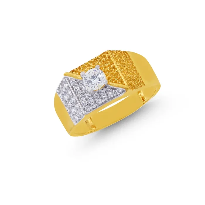 Captivating Men’s Ring with CZ in 22K Gold