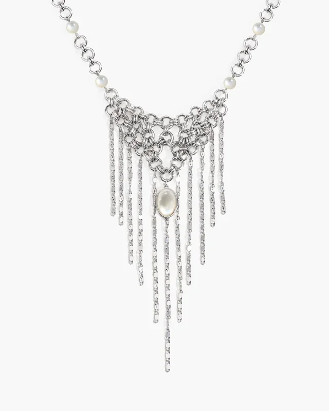 Collar con Borlas Moonweave