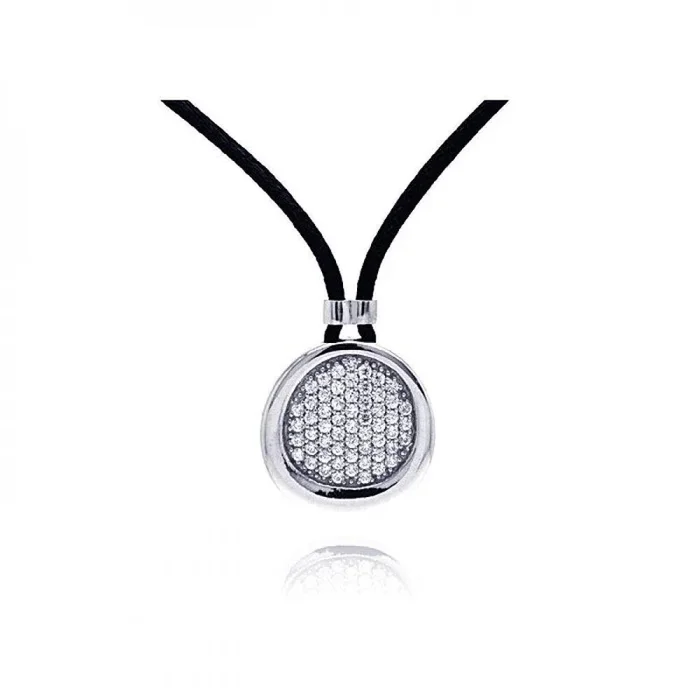 Collar de cuero con colgante circular de circonitas transparentes, bañado en rodio y plata 925 (Liquidación) – STP01053