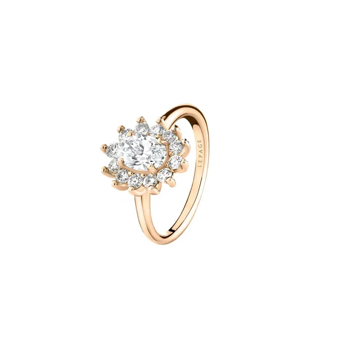 Daisy ring in rose gold and diamonds | LEPAGE