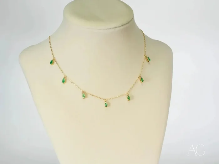 Emerald Droplets: 18k Gold Emerald Necklace