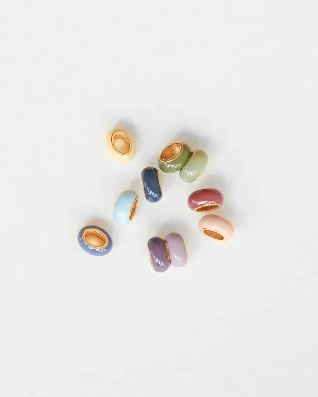 Extra Aura Enamel Bead
