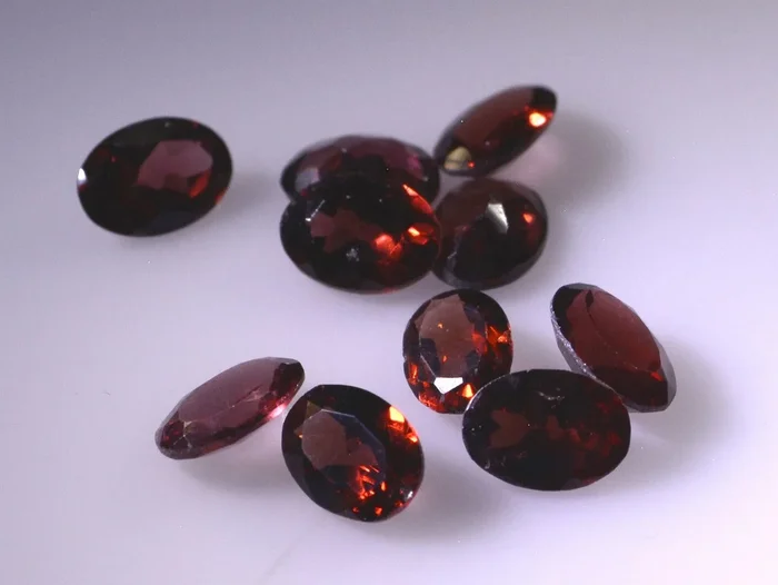 Garnet 1PC Large 10×14 MM Oval Faceted Red Natural Semi Precious Loose Gemstone