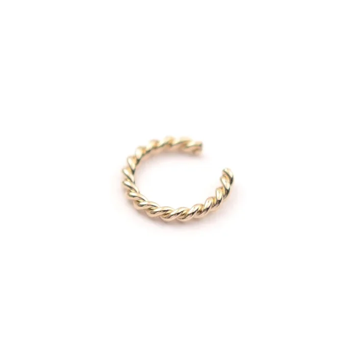 GM ear cuff – Twist