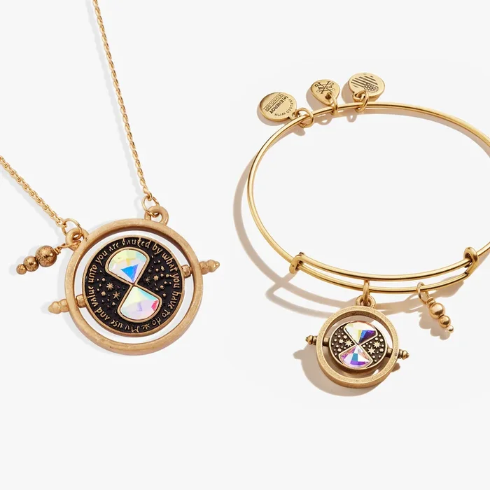 Harry Potter™ Time Turner Bundle