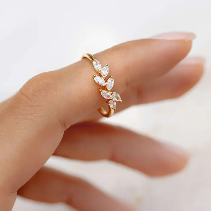 Leaf Ring – Freya