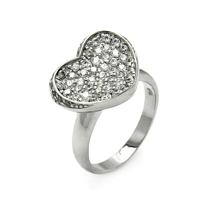 Liquidación – Anillo de plata 925 rodiada con pavé de circonitas cúbicas en forma de corazón – STR00072