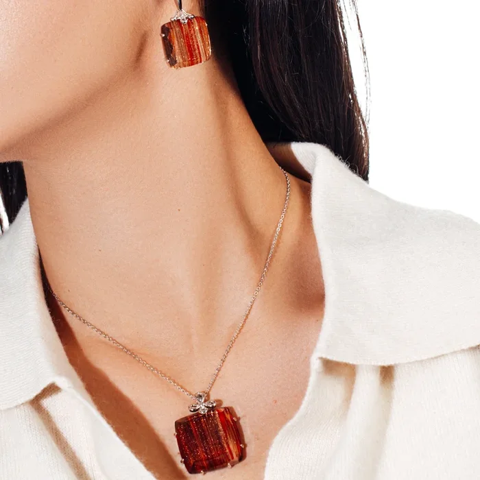 Liquidación – Conjunto de aretes y collar de arenisca cuadrada con baño de rodio en plata 925 – BGS00123