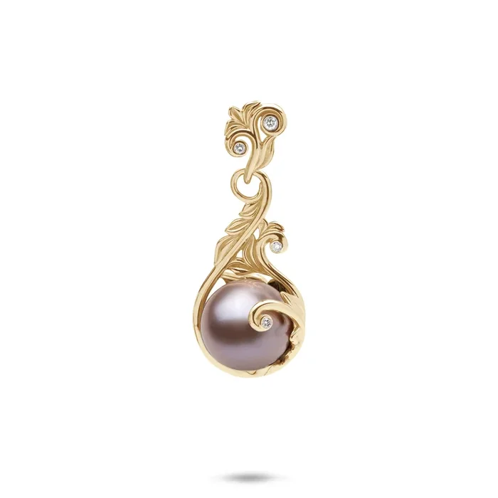 Living Heirloom Lavender Freshwater Pearl Pendant in Gold with Diamonds – 9-10mm