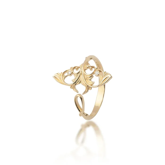 Living Heirloom Manta Ray Ring in Gold with Diamonds – 20mm