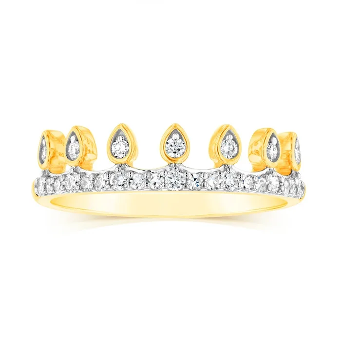 Luminesce Lab Grown 9ct Yellow Gold Ring in 26 Diamonds