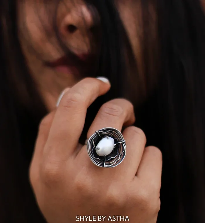 Maahi Nest Ring
