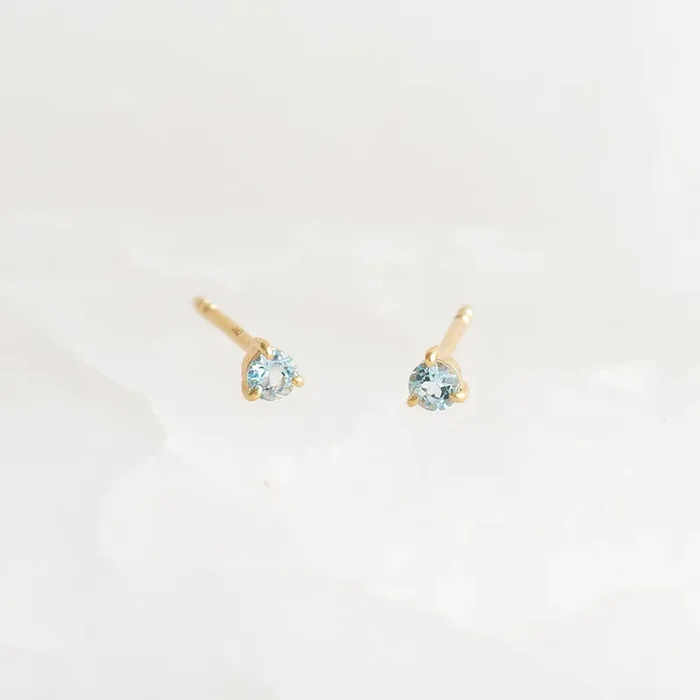 March Birthstone Stud Earrings 14k Gold – Blue Topaz