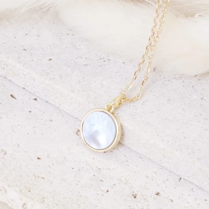 Mother-of-pearl charm gold-plated