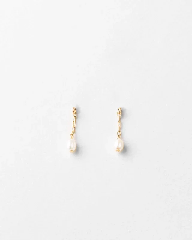 Pearl Droplet Earrings