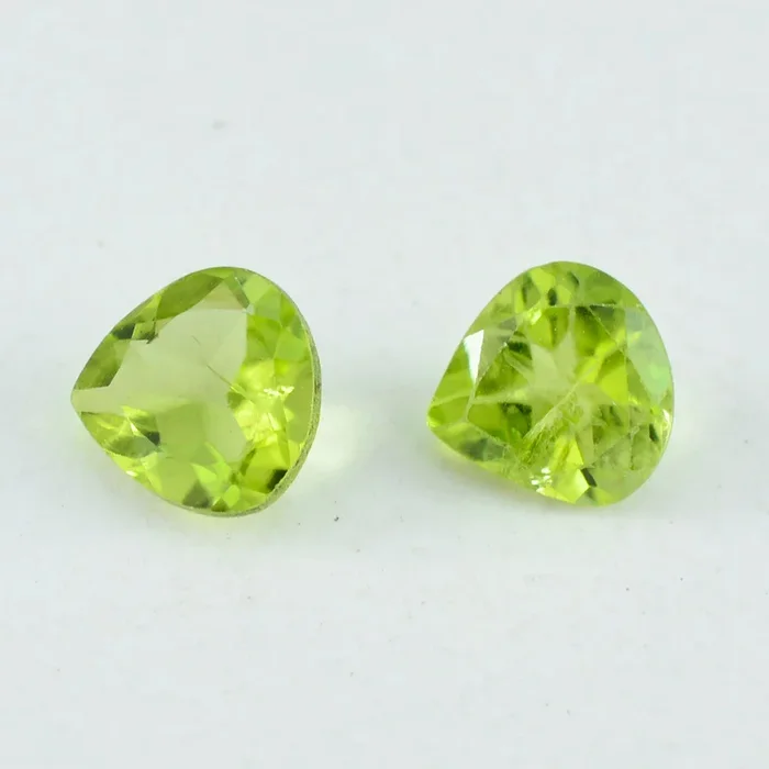 Peridot 1PC Small 7×7 MM Heart Faceted Green Splendid Semi Precious Loose Gemstone