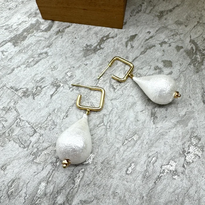 She She Cotton Pearl Earrings