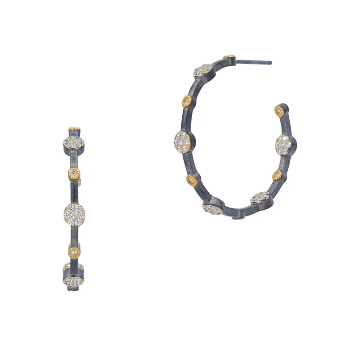 Signature Disc Station Hoop