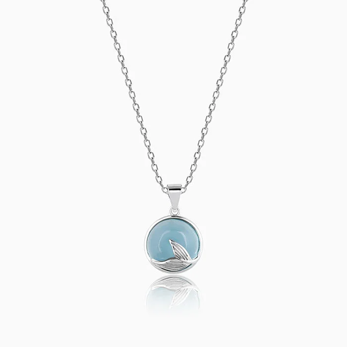 Silver Gleaming Blue Fish Tail Pendant with Link Chain