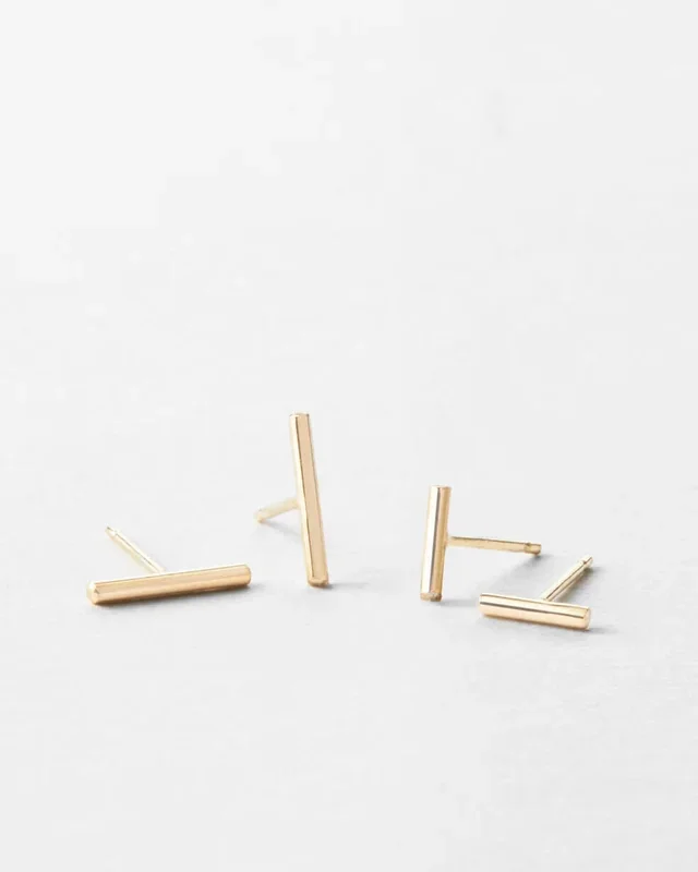 Staple Studs