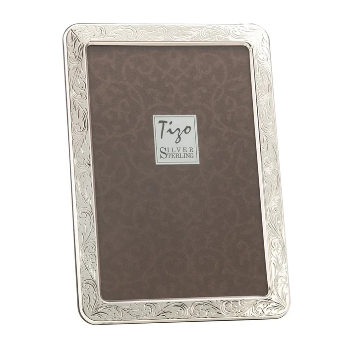 Sterling Silver Rounded Engraved Picture Frame 4×6