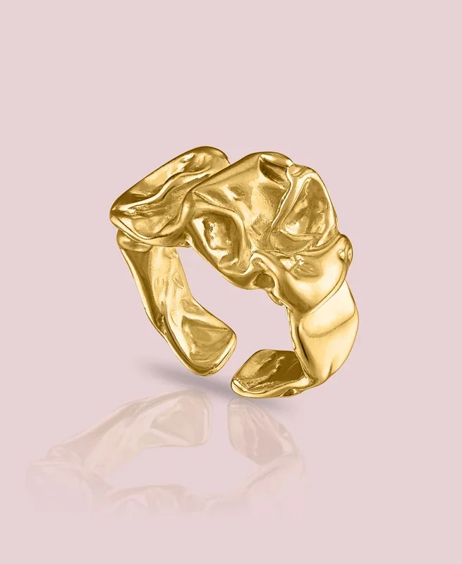 THE BARK RING