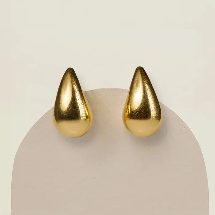 The Grande Dew Drop