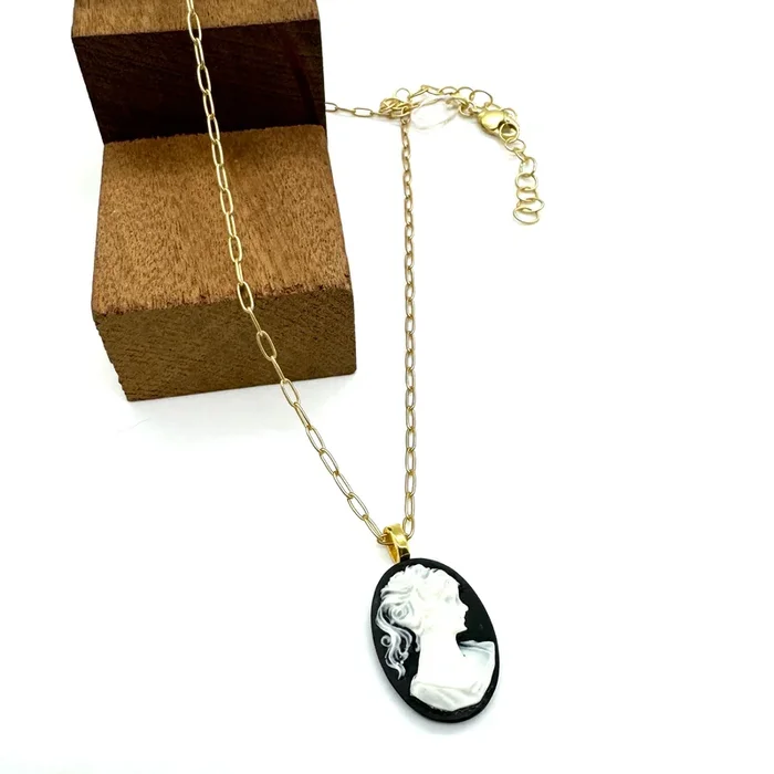 Timeless Muse Cameo Necklace