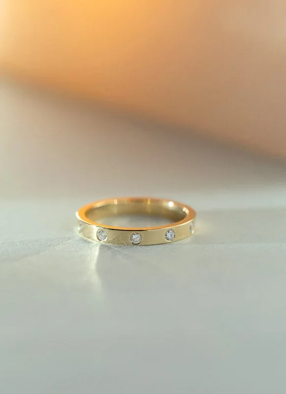 Toni diamond ring 14k gold